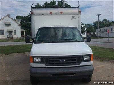 2006 FORD E-450 Super Duty   - Photo 1 - Davenport, IA 52802