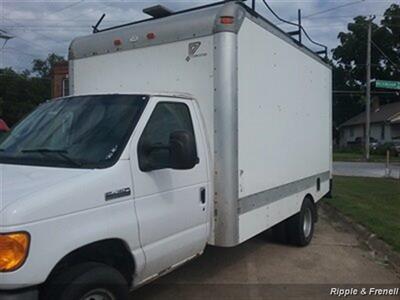 2006 FORD E-450 Super Duty   - Photo 3 - Davenport, IA 52802