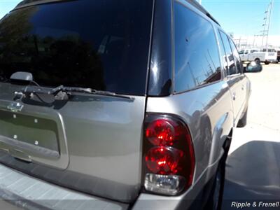 2006 Chevrolet TrailBlazer EXT LS LS 4dr SUV   - Photo 7 - Davenport, IA 52802