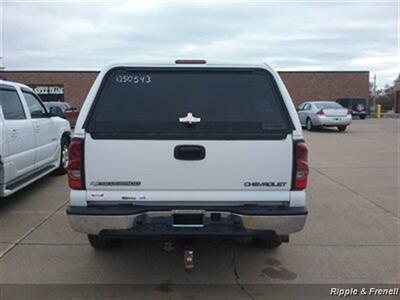 2005 Chevrolet Silverado 1500 Z71   - Photo 5 - Davenport, IA 52802