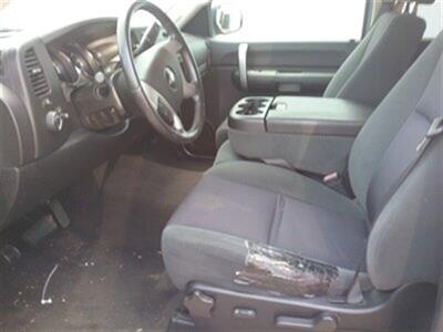 2009 Chevrolet Silverado 1500 LT   - Photo 8 - Davenport, IA 52802