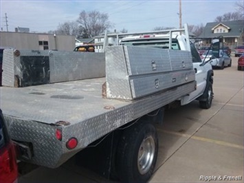 2005 CHEVROLET Silverado 3500   - Photo 7 - Davenport, IA 52802