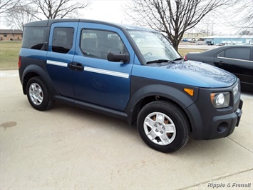 2008 Honda Element LX   - Photo 8 - Davenport, IA 52802