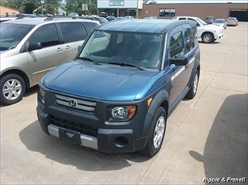 2008 Honda Element LX   - Photo 1 - Davenport, IA 52802