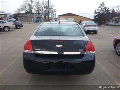 2007 Chevrolet Impala LT   - Photo 5 - Davenport, IA 52802