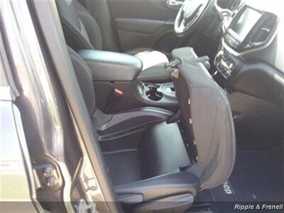 2014 Jeep Cherokee Latitude   - Photo 11 - Silvis, IL 61282
