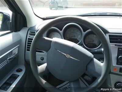 2008 Chrysler Sebring Touring   - Photo 12 - Davenport, IA 52802