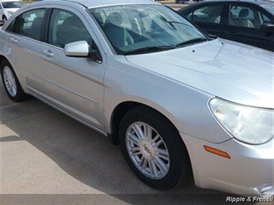 2008 Chrysler Sebring Touring   - Photo 4 - Davenport, IA 52802