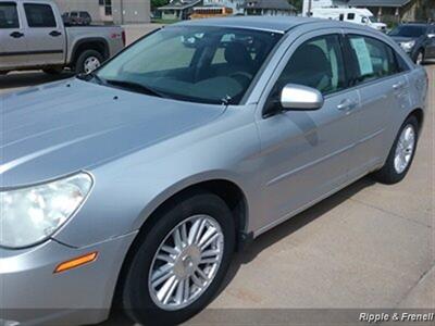 2008 Chrysler Sebring Touring   - Photo 3 - Davenport, IA 52802