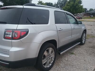 2017 GMC Acadia Limited - Photo 6 - Davenport, IA 52802