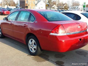 2007 Chevrolet Impala LS   - Photo 3 - Davenport, IA 52802