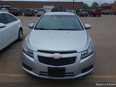 2011 Chevrolet Cruze LT   - Photo 1 - Davenport, IA 52802