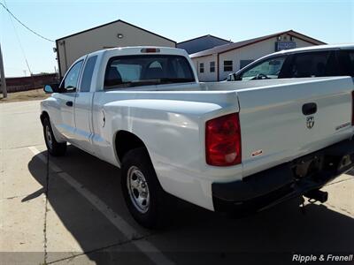 2007 Dodge Dakota ST   - Photo 7 - Davenport, IA 52802