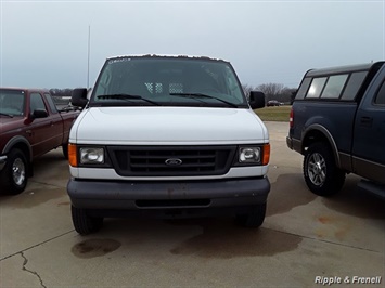 2006 Ford E-Series Cargo E-250   - Photo 3 - Davenport, IA 52802