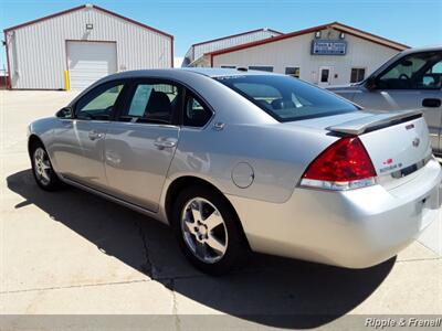 2008 Chevrolet Impala LT   - Photo 5 - Davenport, IA 52802