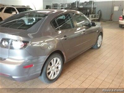 2007 Mazda Mazda3 i Touring   - Photo 6 - Davenport, IA 52802