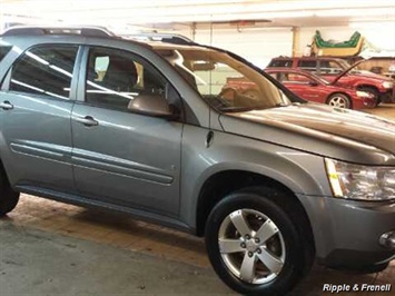 2006 Pontiac Torrent   - Photo 3 - Davenport, IA 52802