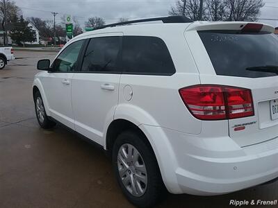 2020 Dodge Journey SE Value   - Photo 7 - Davenport, IA 52802