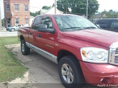 2007 Dodge Ram 1500 ST   - Photo 4 - Davenport, IA 52802