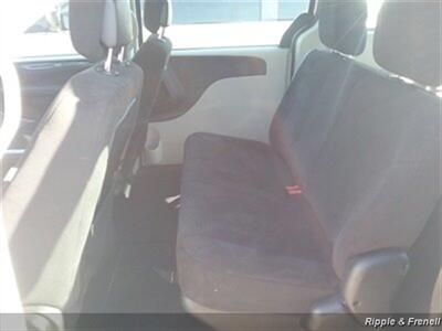 2009 GMC Sierra 1500 SLE   - Photo 9 - Davenport, IA 52802