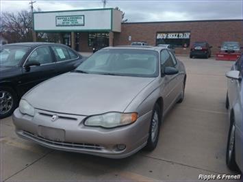 2001 Chevrolet Monte Carlo LS   - Photo 1 - Davenport, IA 52802