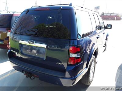 2008 Ford Explorer XLT   - Photo 10 - Davenport, IA 52802