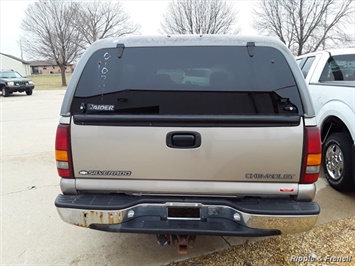 2001 Chevrolet Silverado 1500 LS 2dr Standard Cab LS   - Photo 6 - Davenport, IA 52802