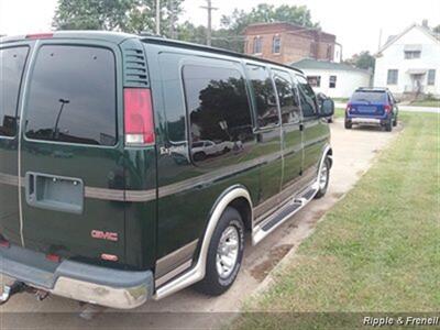 2002 GMC Savana Passenger   - Photo 7 - Davenport, IA 52802