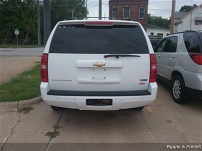 2009 Chevrolet Suburban LT 1500   - Photo 5 - Davenport, IA 52802