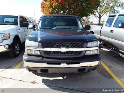 2005 Chevrolet Silverado 1500 Work Truck 4dr Extended Cab Work Truck   - Photo 1 - Davenport, IA 52802