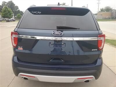 2017 Ford Explorer XLT - Photo 5 - Silvis, IL 61282