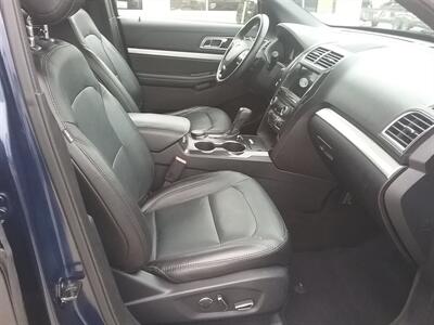 2017 Ford Explorer XLT - Photo 11 - Silvis, IL 61282