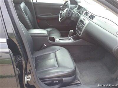 2008 Chevrolet Impala LTZ   - Photo 8 - Davenport, IA 52802