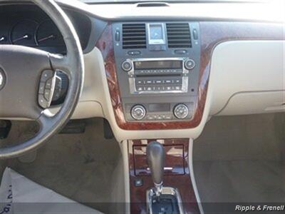 2007 Cadillac DTS Luxury I   - Photo 13 - Davenport, IA 52802