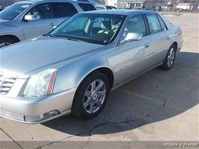 2007 Cadillac DTS Luxury I   - Photo 3 - Davenport, IA 52802