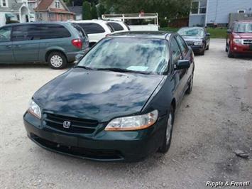 1998 Honda Accord EX   - Photo 1 - Davenport, IA 52802