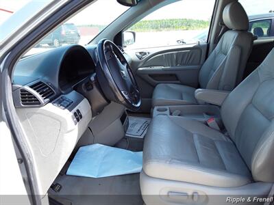 2008 Honda Odyssey Touring   - Photo 4 - Davenport, IA 52802