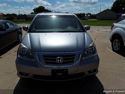 2008 Honda Odyssey Touring   - Photo 1 - Davenport, IA 52802