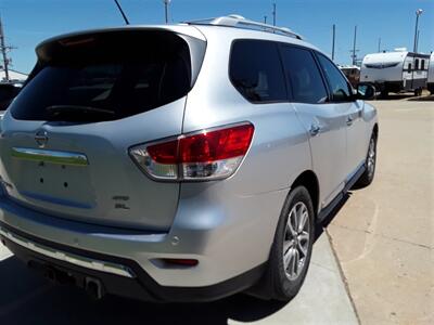 2013 Nissan Pathfinder SL   - Photo 7 - Davenport, IA 52802