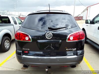 2011 Buick Enclave CXL-1   - Photo 10 - Davenport, IA 52802