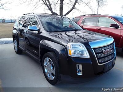 2011 GMC Terrain SLT-2   - Photo 13 - Davenport, IA 52802