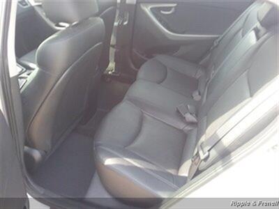 2012 Hyundai Elantra Limited   - Photo 9 - Davenport, IA 52802