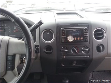 2005 Ford F-150 XL 4dr SuperCab XL   - Photo 11 - Davenport, IA 52802