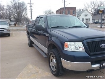 2005 Ford F-150 XL 4dr SuperCab XL   - Photo 4 - Davenport, IA 52802