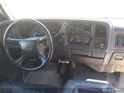 2002 GMC Sierra 1500 SLT 4dr Extended Cab SLT   - Photo 12 - Davenport, IA 52802