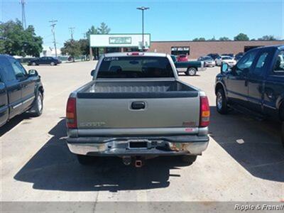 2002 GMC Sierra 1500 SLT 4dr Extended Cab SLT   - Photo 5 - Davenport, IA 52802