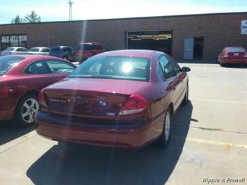 2004 Ford Taurus SES   - Photo 2 - Davenport, IA 52802