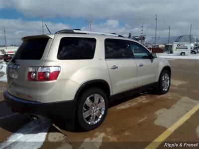 2010 GMC Acadia SLT-2   - Photo 11 - Davenport, IA 52802