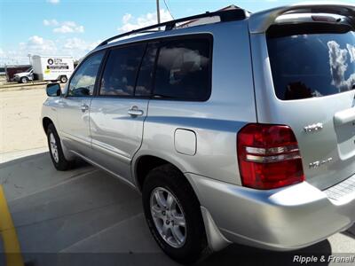 2002 Toyota Highlander Limited   - Photo 9 - Davenport, IA 52802