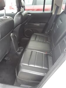 2011 Jeep Patriot Latitude X   - Photo 8 - Davenport, IA 52802